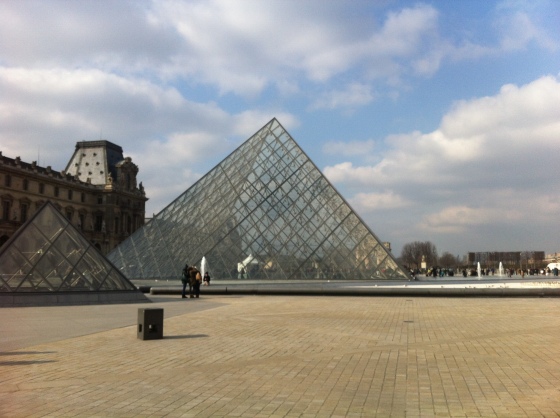 The Louvre by day 